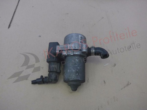 VW Golf 5 V 1,6 FSI 85KW Vakuumpumpe 1J0612181B