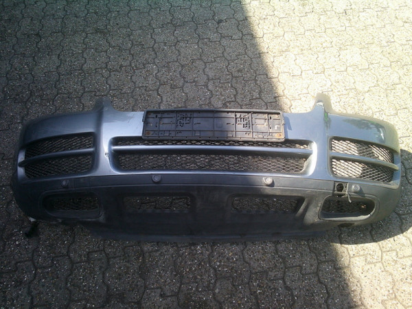 VW Touareg 7L Stoßstange vorne 7L6807061L stoßfänger mit PDC