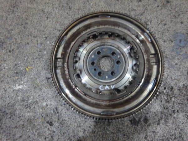 VW Audi Seat Skoda 1,4 TSI CAV BMY Schwungscheibe ZMS 03C105266 G