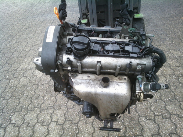 VW Golf IV 4 Seat Skoda 1,6 16V BCB AZD ATN Motor 77KW