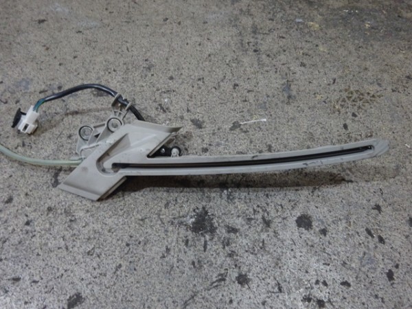 Mercedes E-Klasse W212 Rollantrieb Führungsschiene Laderaumabdeckung Elektromotor rechts A2128203042