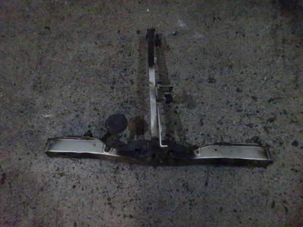 Toyota Corolla Verso Schloßträger Schlossträger Haube Schloss