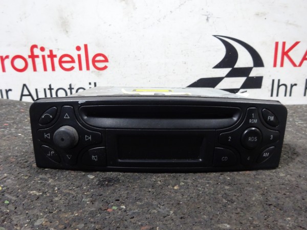 Mercedes C-Klasse W203 Radio CD-Player Becker A2038201786
