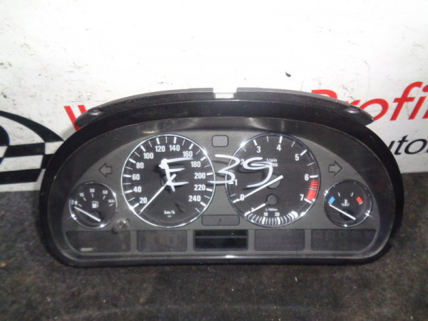 BMW 5er E39 Tacho Kombiinstrument Tachometer 6211-8381195