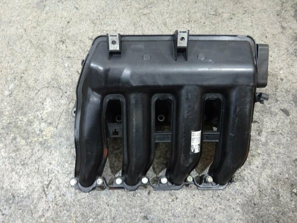 BMW 1er E87 3er E90 Ansaugbrücke Ansaugrohr Krümmer 7795393