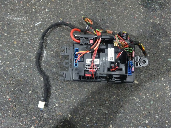 BMW 1er F20 3er F30 Sicherungskasten Modul 9389070
