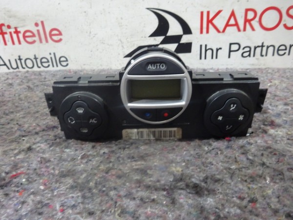 Renault Megane Klimabedienteil Heizungsregulierung Klimaautomatik 8200413906