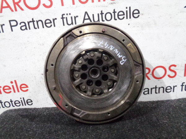 BMW N47 Schwungrad zwei Massenschwungscheibe Zweimassenschwungrad