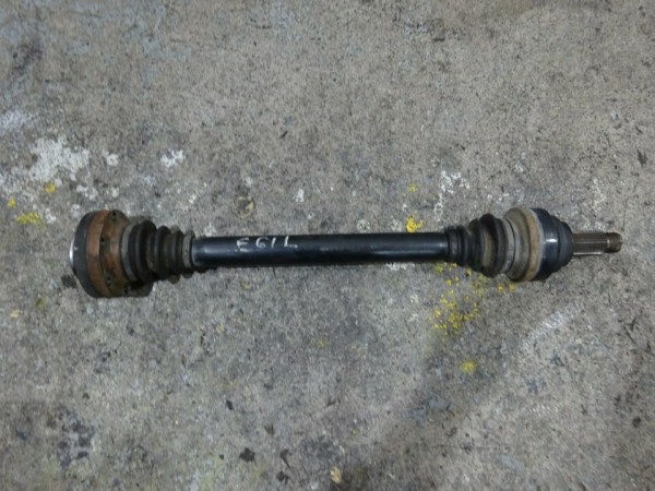 BMW 5er E60 E61 Antriebswelle Welle links hinten 7521630