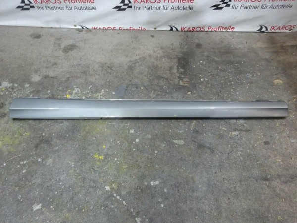 Mercedes C-Klasse W204 Schweller Seitenschweller links 2046900340