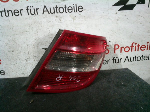 Mercedes C-Kl. W204 Kombi Rückleuchte rechts A2048203664 